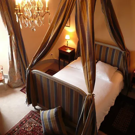 Chateau Royal De Saint-saturnin 4* Saint-Saturnin (Puy-de-Dome)
